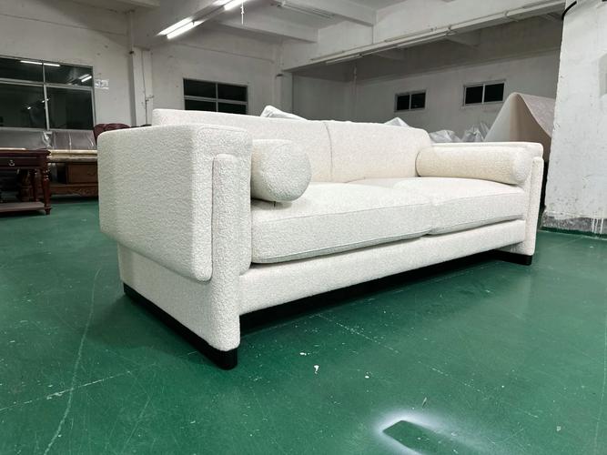 深圳家具工厂车间在加班那就随手拍